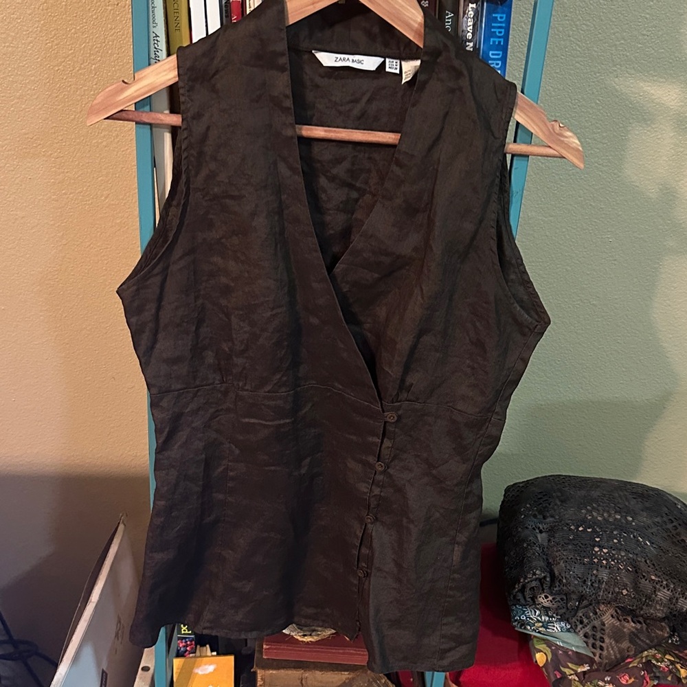 Zara Dark Brown Sleeveless Blouse